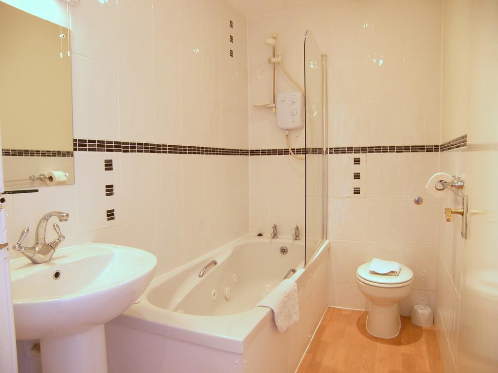 Royal Mile, Edinburgh - 2 Bedroom Apartment Номер фото